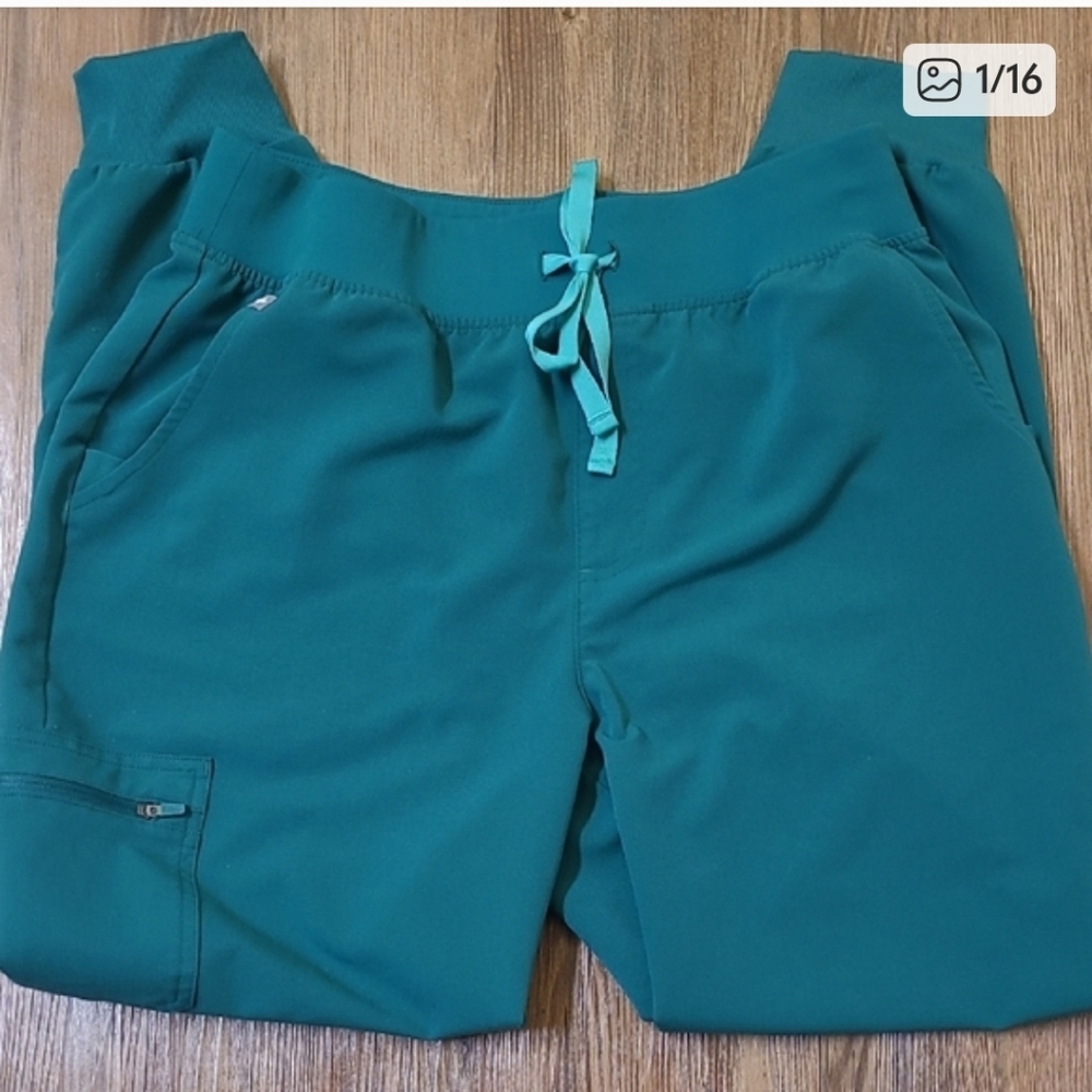 Figs Teal Skinny Pants for‎ women zise L used good condition perfetc for work.